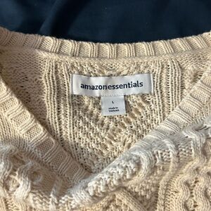 Amazon Essentials Fishermen Knit Sweater
